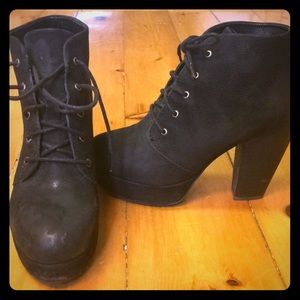 Steve Madden heeled boots